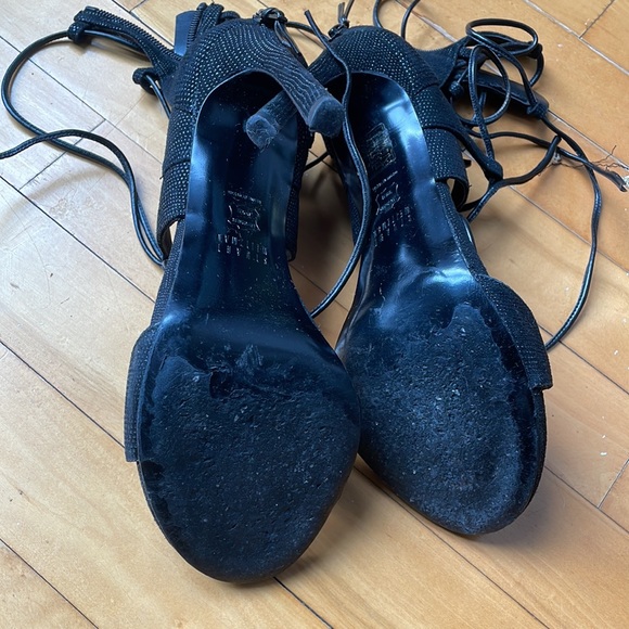 Stuart Weitzman lace up shoes - Picture 5 of 7